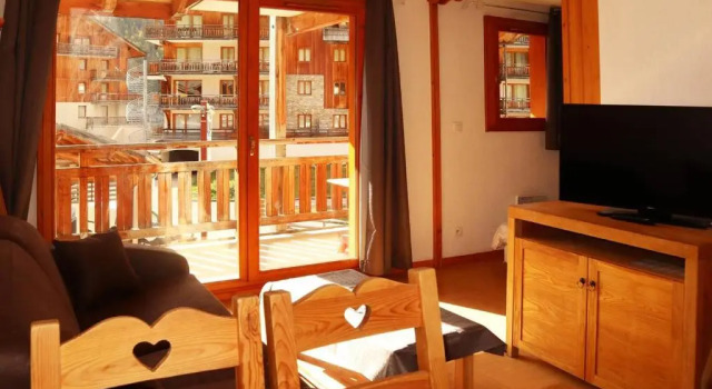 Appartement Les Orres, 2 pièces, 6 personnes - FR-1-322-478