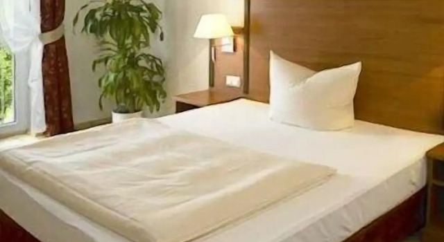 Номер Comfort Hotel Meridian ***superior