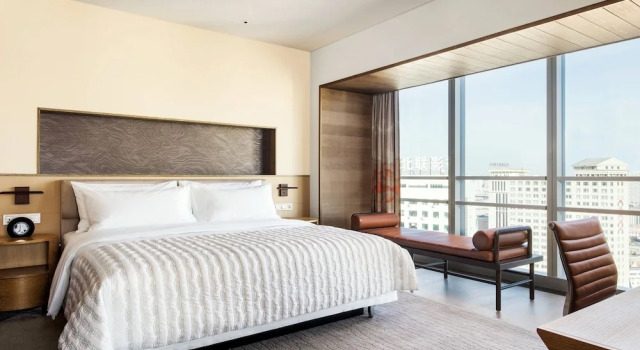 Клубный люкс c 1 комнатой с видом на город Le Meridien Shenyang Heping