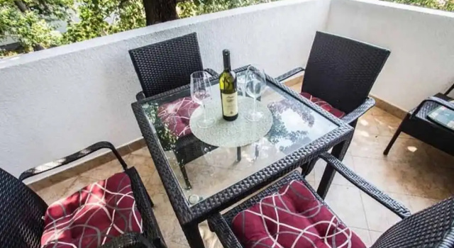 Апартаменты Comfort Vila Elkom Apartment 6
