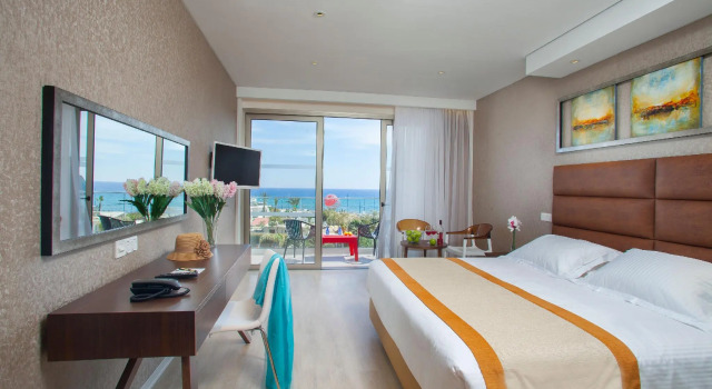 Номер Superior с видом на море Faros Hotel Ayia Napa
