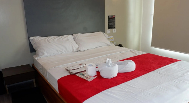 McHotel Novaliches, Забронировать Отель Кесон-Сити 