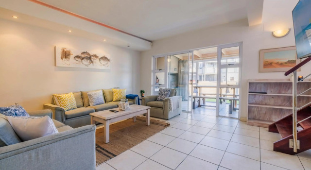 Waterfront Cottage B3