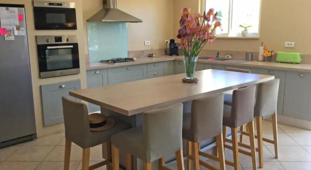 Вилла Grande Maison Familiale Avec Piscine Privée Et Climatisation, 10 Personnes, Très Grand Jardin, Située Aux Vignères, Proche de L'Isle Sur la Sorgue - Ls2-338 Gaugalino