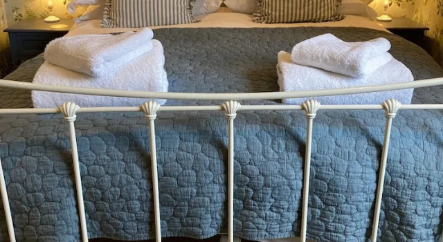 Fleur De Lys, Book Hotel Hoteller i Gloucestershire med morgenmad, Morgenmad