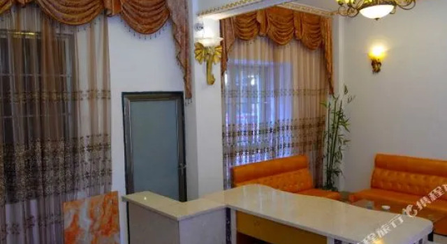 Tianbao Chain Hotel Baise Donghe, Rezerwuj Hotel Baise Guangxi