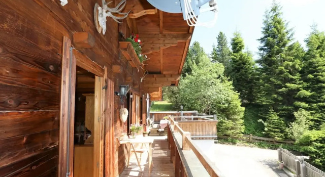 Апартаменты Classic Apartment in Hochfügen with a terrace