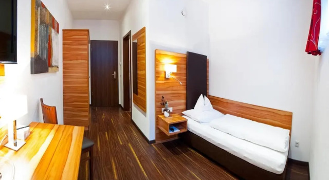 Hotel Renner, Varaa Hotelli Hotellit Baijeri pysäköinnillä, Pysäköinti