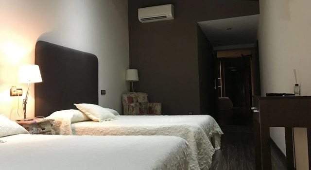 Трёхместный номер Standard Hotel Moya Landete