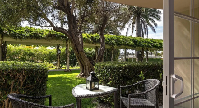 Двухместный номер с патио Hyatt Regency Newport Beach
