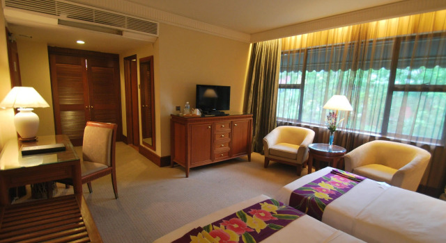 The Jesselton Hotel, Prenota Hotel Kota Kinabalu Sabah