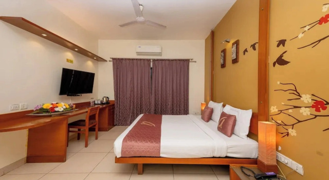 Двухместный номер Deluxe с балконом Astra Hotels & Suites - Marathalli