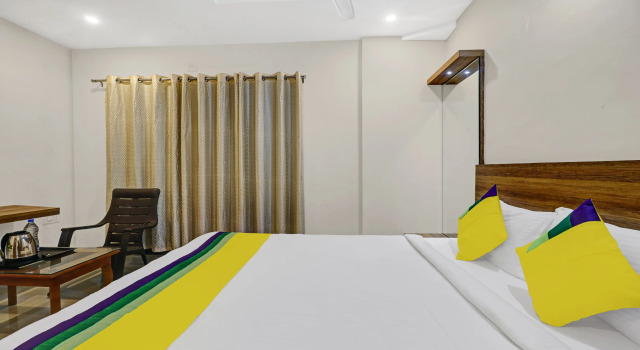 Номер Deluxe Itsy Hotels Vijaya Comforts, with BAR & restaurant