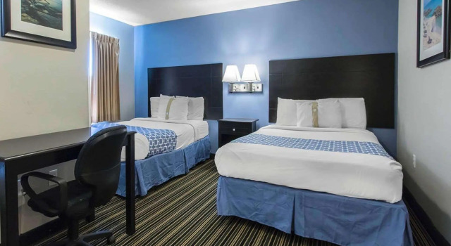 Четырёхместный номер Standard Suburban Extended Stay Hotel Pensacola PNS/NAS