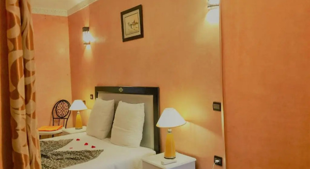 Коттедж Riad NADIRA