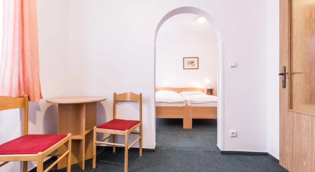 Апартаменты Hotel Gradl