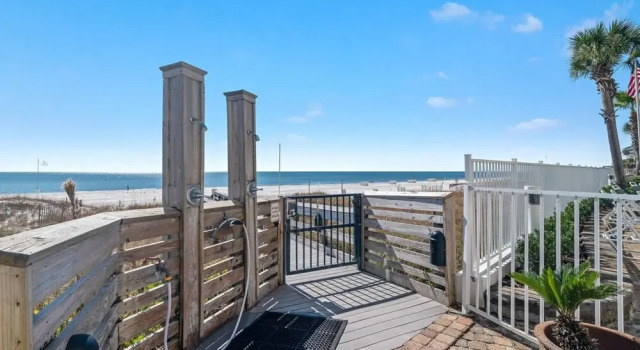 Апартаменты Windward Pointe 303 Ideally Located on 3rd Floor