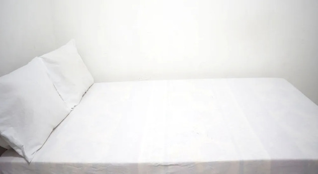 Двухместный номер Economy OYO Life 93382 Gajayana Kost Female Only Syariah