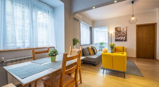 FM Luxury 2-BDR Apartment - 5th Avenue, Varaa Huoneisto Sofia Vitosha