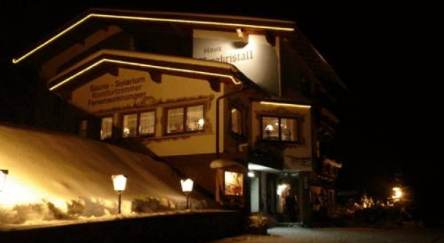 Pension Bergkristall, Rezerwuj Chalet Wille w Pitztal, Willa