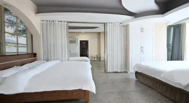 Люкс Superior GreenTree Inn Weihai North Qingdao Road Express Hotel