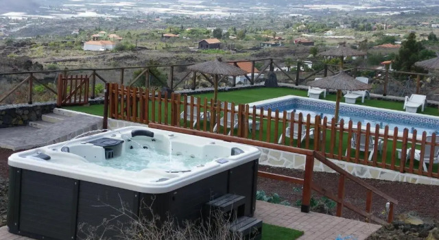 Апартаменты Apartamentos Fuente La Teja & Spa