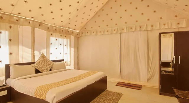 Savi Camps Jaisalmer, Rezervovat Hotel Hotely v Rajasthan s parkováním, Parkování