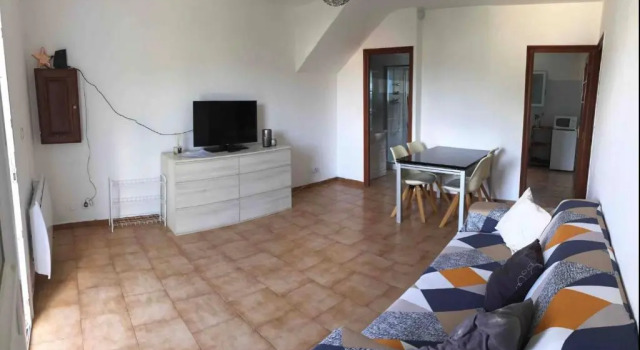 Joli T2 dans villa, Varaa Villa Corte 