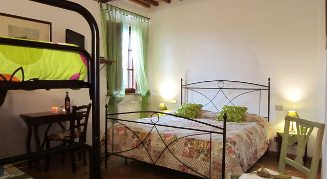 B&B Le Logge Di Sopra, Prenota Bed & breakfast Asciano Crete Senesi