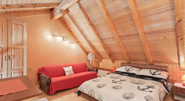 Pleasant Holiday Home in Polača with Swimming Pool