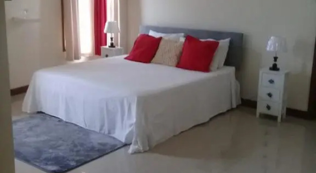 Luxury 3bed 4 bath @ Dillsbury, Réserver Appartement Kingston 