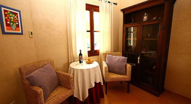 Finca Can Sebastia, Rezerwuj Hotel Hotele w Majorka z parkingiem, Parking