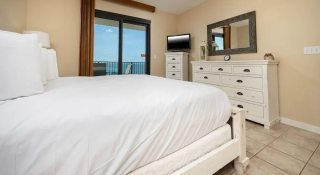 Phoenix East 2 2153 3 Bedroom Condo, Boek Appartement Orange Beach 