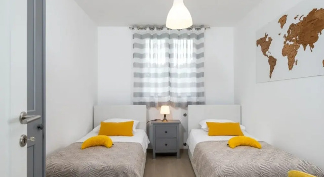 Holiday Home Milevoj - Three Bedroom Holiday Home