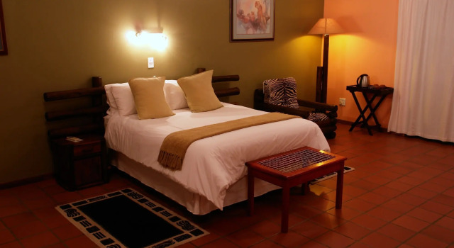 Kalahari Arms Hotel, Reservar Hotel Ghanzi Ganzi County