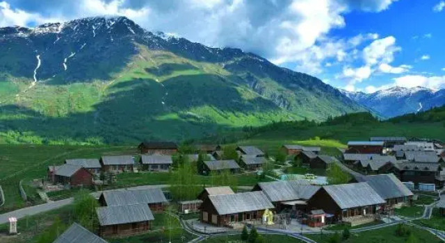 BUWAN Courtyard Garden Vacation Homestay (Hemu Scenic Area Store), Book Hotel Hom Xinjiang