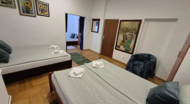 Authentic Belgrade Centre - Apartment Ethnica 2, Забронировать Апартаменты/квартира Белград Центральная Сербия, рядом с Кафедральный собор в Белграде