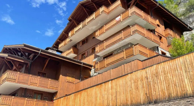 Le Lessy 5, Prenota Hotel Hotel a Alvernia con parcheggio, Parcheggio