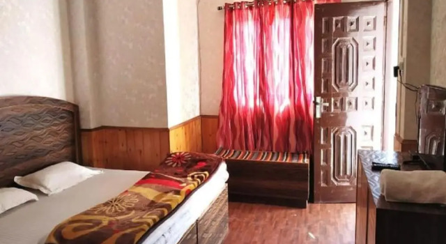 Goroomgo Himsutra shimla