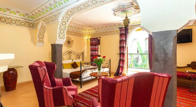 Двухместный номер Deluxe Riad LE DROMADAIRE BLEU by Weekome