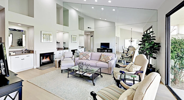 Inverness - 3 Br Condo