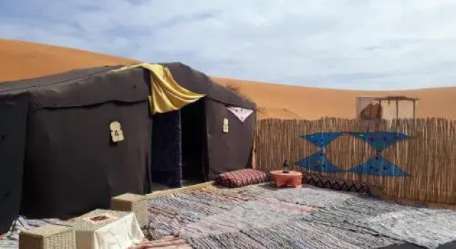 Merzouga Hostel, Rezervovat Hostel Hotely v Meknes-Tafilalet s parkováním, Parkování