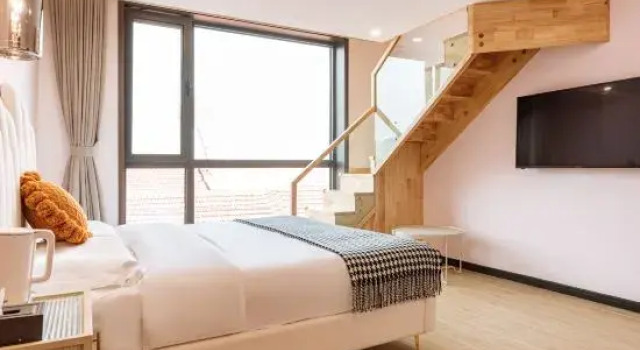Люкс Beijing Yuanshan Xiangshe Homestay (Yanqing District Badaling Town)