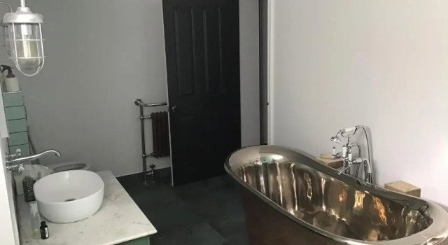 Апартаменты Chorlton Garden Rooms. Relax, work, stay and play.