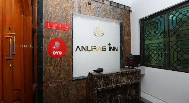 OYO 17246 Anurag Inn, Rezervovat Hotel Maisúr Bangalore