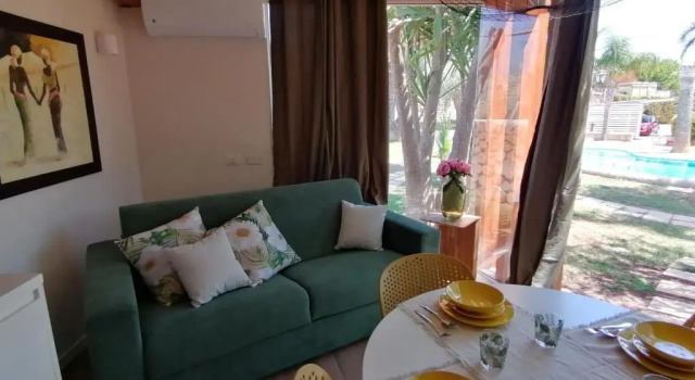 Bouganvillea house