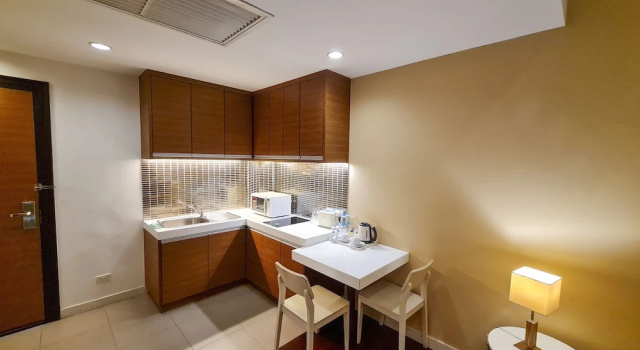 Двухместный люкс Deluxe с балконом Grand Garden Hotel & Residence
