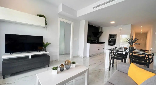 Modern Apartment in Res Amanecer VI Duly 3
