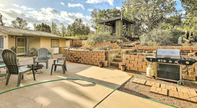 Gazebo & Fire Pit: Pet-friendly Payson Home!, Забронировать Отель Пейсон Tonto National Forest