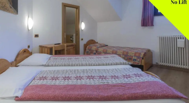 Трёхместный номер Standard Alpen Resort Bivio